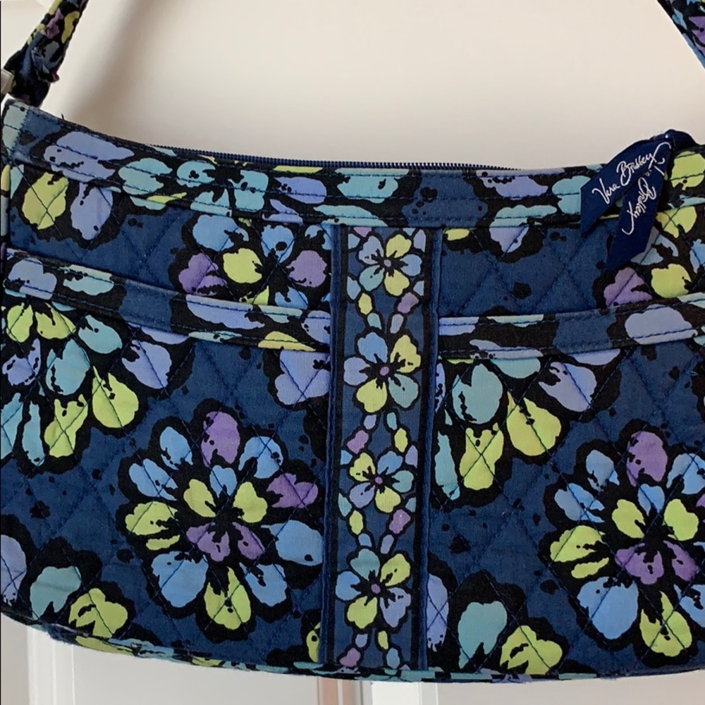 🎉🎉 HOST PICK 🎉🎉 Vera Bradley Handbag / Pre Owned - Picture 3 of 4